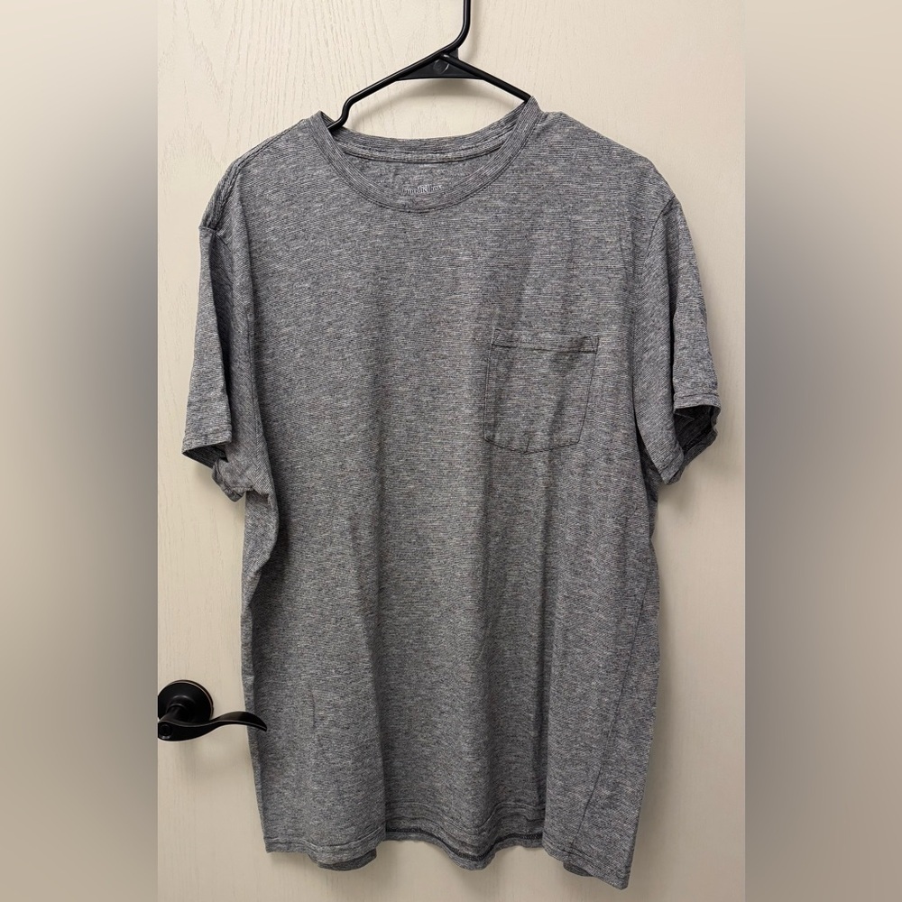 Gray Men's T-Shirt Goodfellow &‎ Co Short Sleeve Size XL Cotton Blend